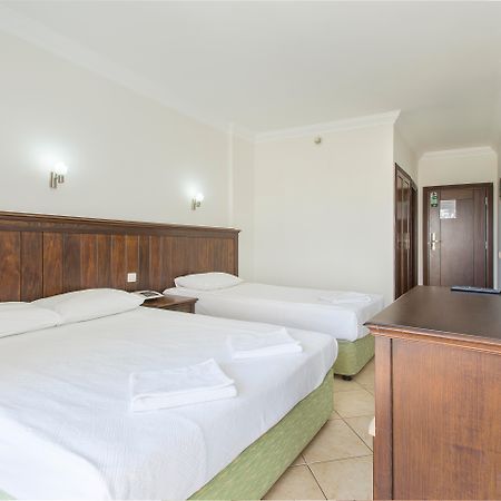 Oz Side Hotel Buitenkant foto